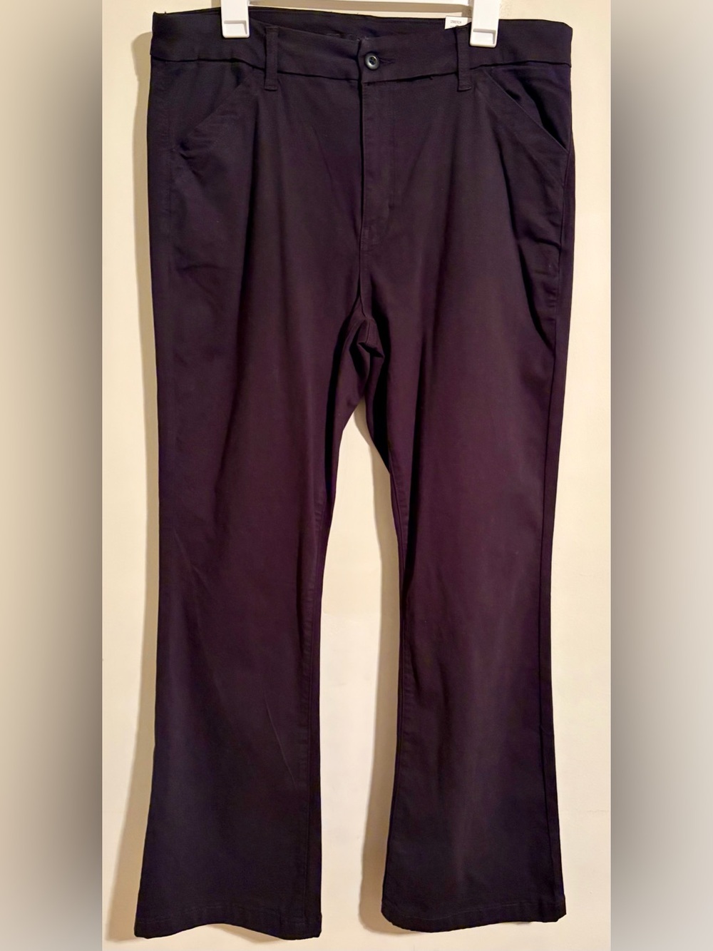 NWT American Eagle Outfitters Women’s High Rise Kick Boot Stretch Chino Pants 14